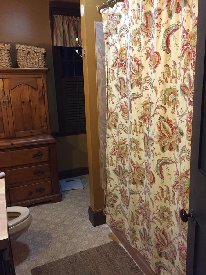Innkeeper'S Place B&B Stafford Экстерьер фото